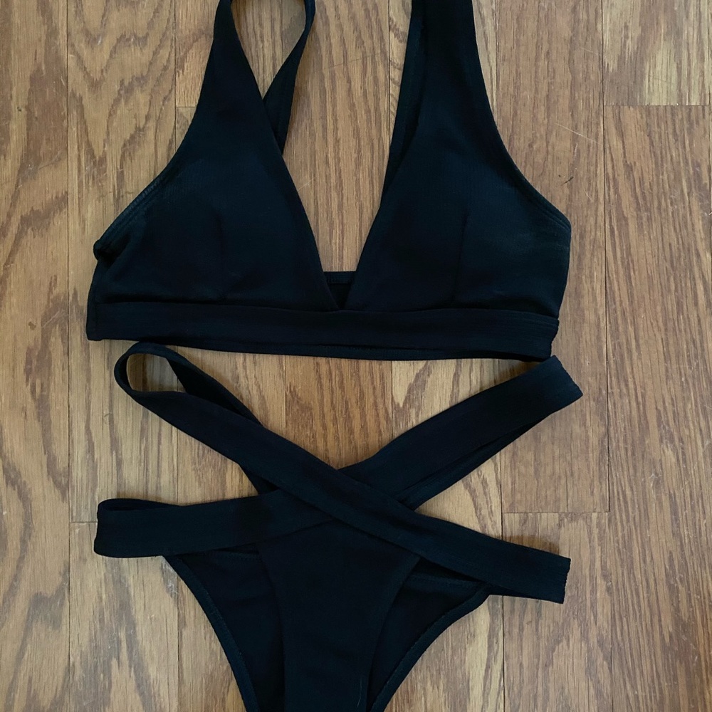 women’s bikini set